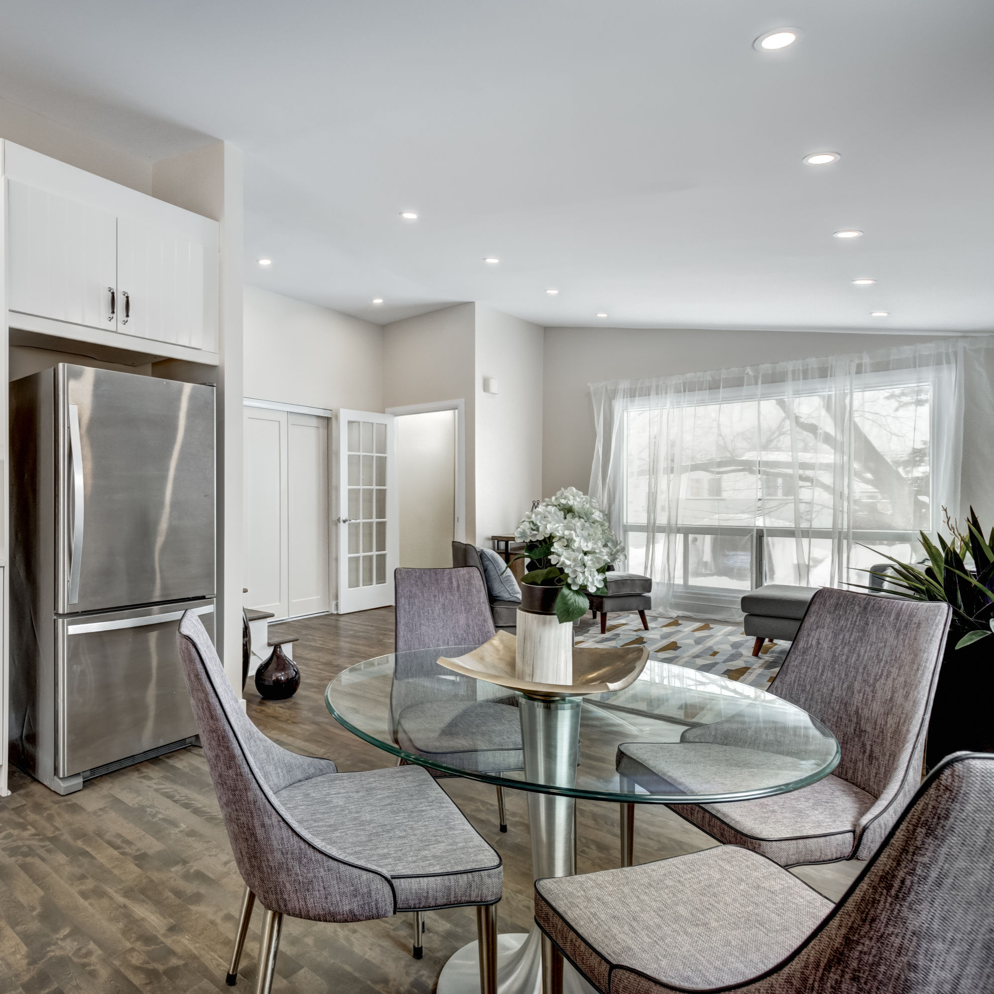 Home Staging Summer Sale